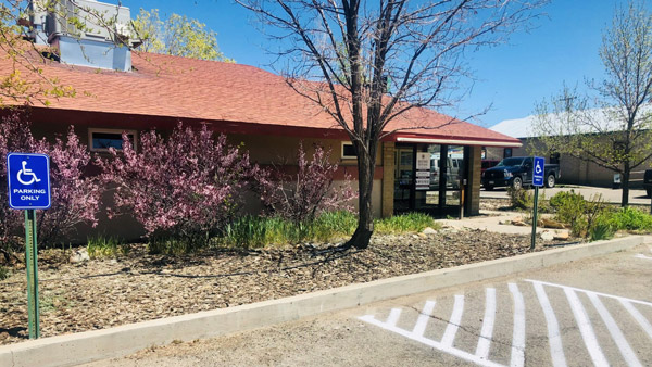 Photo shows the outside of the Mancos Valley Clinic